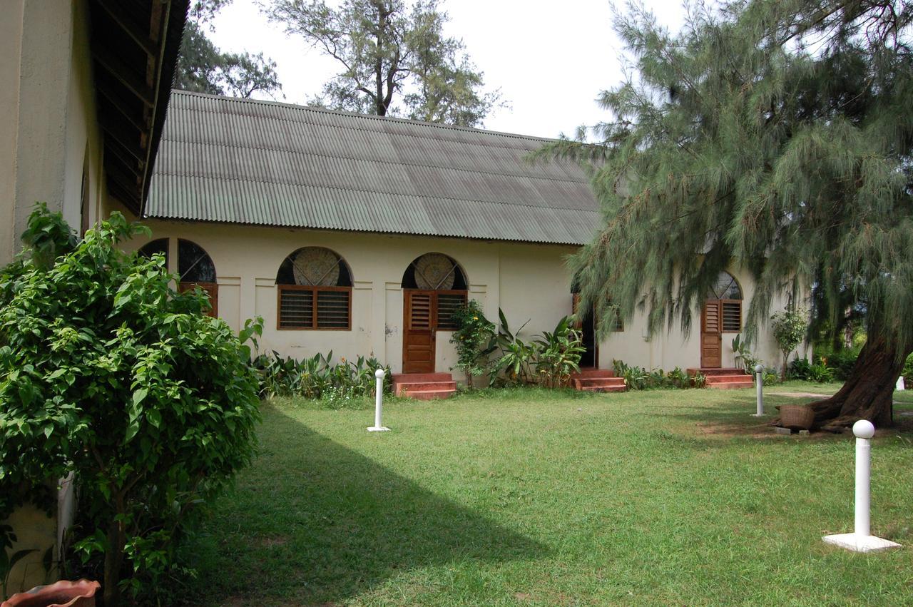 Auberge De Grand Popo Екстер'єр фото